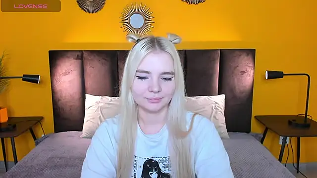 RuthBryant online show from 10-13-25, 01:05