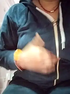 rani8008 online show from 11-19-25, 05:24