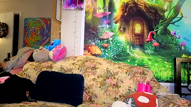 Snapshot of Princess__Kitty__ chatting on 09-24-25, 11:52 Princess  Kitty   online show from 09-24-25, 11:52