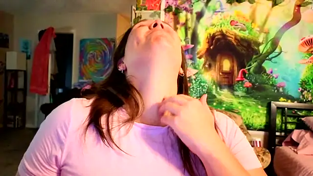 Snapshot of Princess__Kitty__ chatting on 10-06-25, 08:17 Princess  Kitty   online show from 10-06-25, 08:17