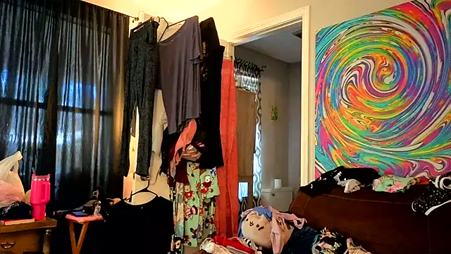 Snapshot of Princess__Kitty__ chatting on 10-11-25, 04:38 Princess  Kitty   online show from 10-11-25, 04:38