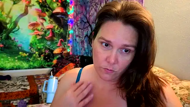 Snapshot of Princess__Kitty__ chatting on 10-21-25, 07:47 Princess  Kitty   online show from 10-21-25, 07:47