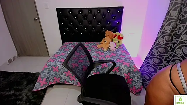 niiky 68 online show from 09-19-25, 11:44