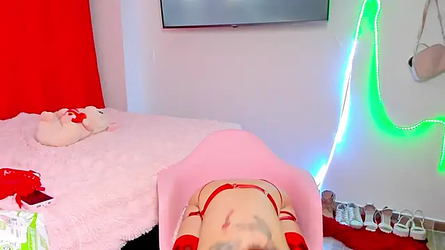 larsonbeverly online show from 10-24-25, 11:12