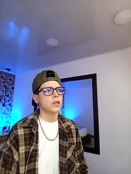 SpencerMontgomery online show from 10-25-25, 07:19