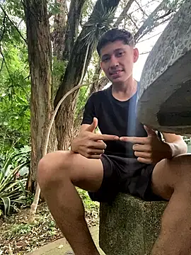 elfernh online show from 10-08-25, 11:08