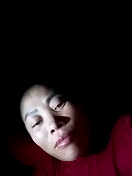 Snapshot of CoMay003 chatting on 09-18-25, 01:57 CoMay003 online show from 09-18-25, 01:57