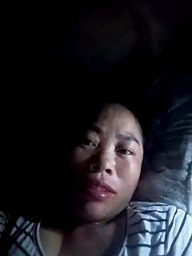 Snapshot of CoMay003 chatting on 09-30-25, 09:09 CoMay003 online show from 09-30-25, 09:09