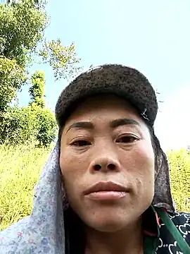 Snapshot of CoMay003 chatting on 10-05-25, 06:34 CoMay003 online show from 10-05-25, 06:34