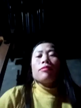 Snapshot of CoMay003 chatting on 11-09-25, 09:57 CoMay003 online show from 11-09-25, 09:57