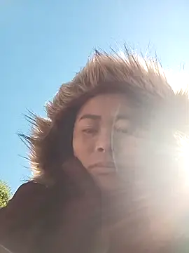 Snapshot of CoMay003 chatting on 11-29-25, 03:09 CoMay003 online show from 11-29-25, 03:09