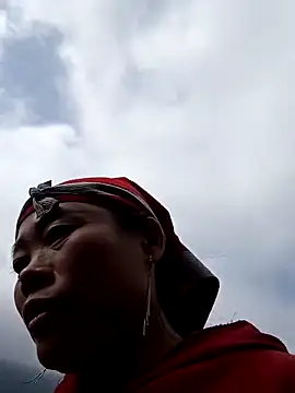 CoMay003 online show from 02-06-26, 03:00