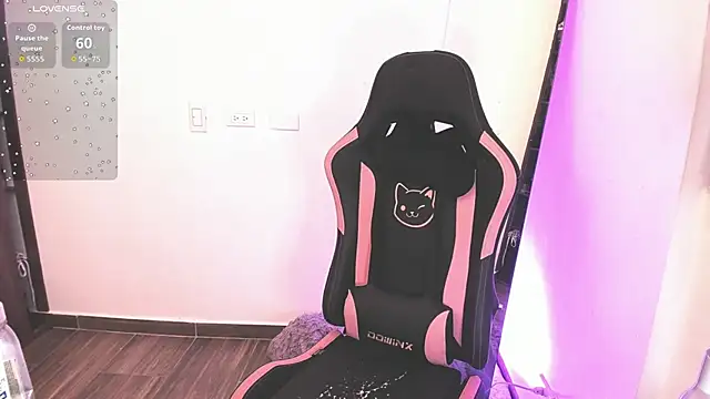 samiacooper25 online show from 09-13-25, 09:53