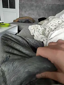 Snapshot of hansvonerotic1 chatting on 11-29-25, 01:03 hansvonerotic1 online show from 11-29-25, 01:03