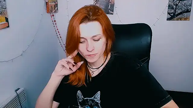 Snapshot of PeppyMia chatting on 02-28-26, 07:20 PeppyMia online show from 02-28-26, 07:20