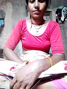 MISS-KAYA online show from 09-25-25, 04:43