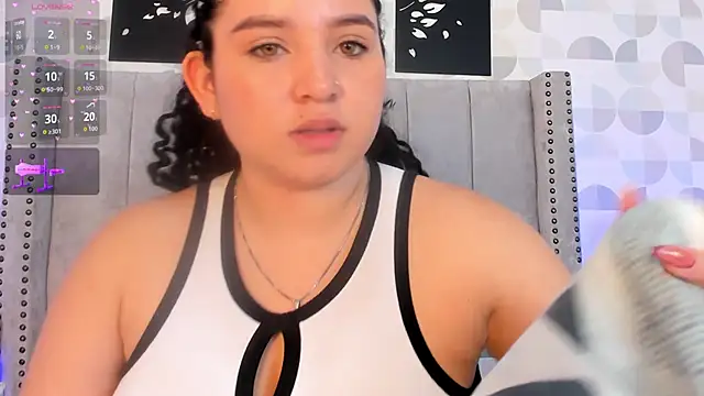 cristhi esterling online show from 11-28-25, 12:30