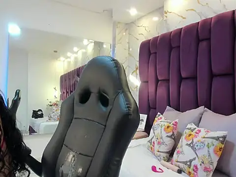 cloe spencerr online show from 09-29-25, 05:07