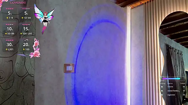 Snapshot of Ice_Princess_ chatting on 09-18-25, 12:18 Ice Princess online show from 09-18-25, 12:18