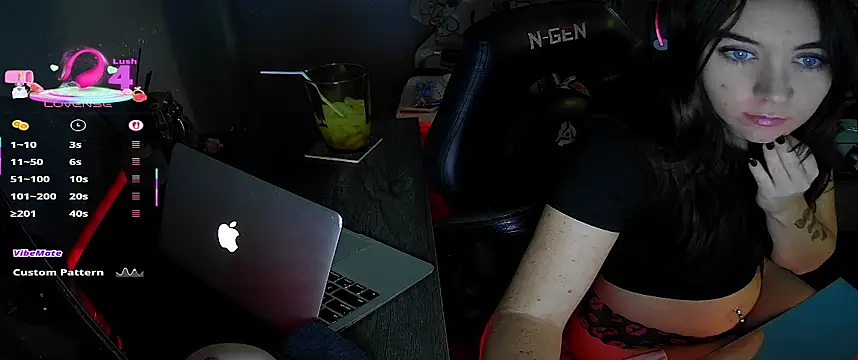 goddessmissmia online show from 09-20-25, 06:09