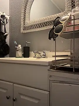 goddessmissmia online show from 09-30-25, 04:34