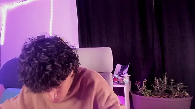 Snapshot of Khada__Jhin4 chatting on 10-05-25, 07:07 Khada  Jhin4 online show from 10-05-25, 07:07