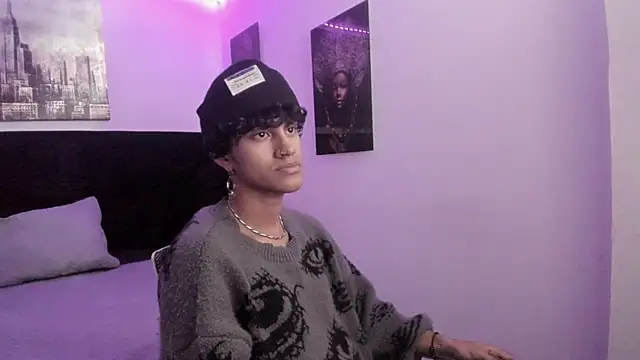 Snapshot of Khada__Jhin4 chatting on 10-19-25, 02:01 Khada  Jhin4 online show from 10-19-25, 02:01