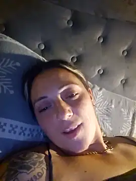 Snapshot of passioneeterna chatting on 09-19-25, 09:48 passioneeterna online show from 09-19-25, 09:48