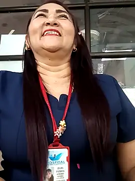 linda luna29 online show from 12-17-25, 08:59