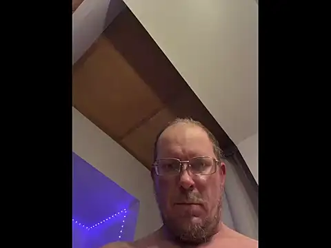 Pussyismyfavoritetaste online show from 01-06-26, 10:23