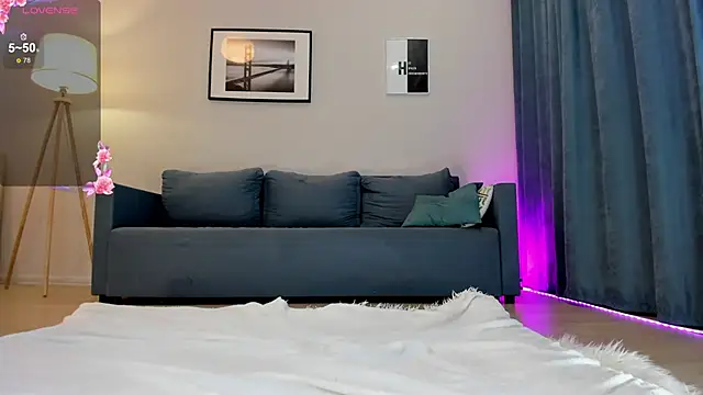 Snapshot of Obaldelaa chatting on 10-11-25, 03:21 Obaldelaa online show from 10-11-25, 03:21