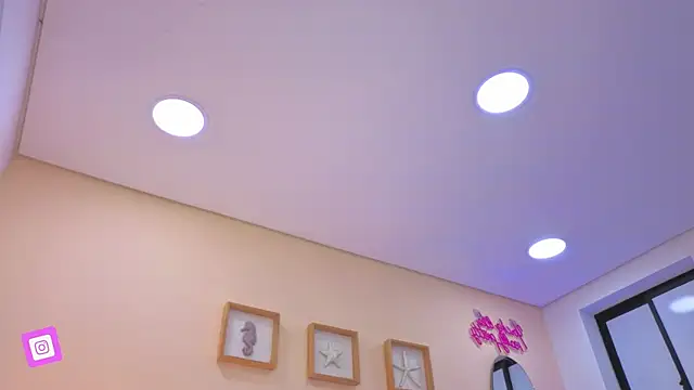 Snapshot of _Grace_turner_ chatting on 02-14-26, 01:19 Grace turner online show from 02-14-26, 01:19