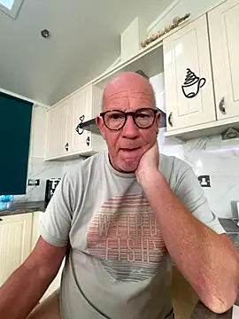 philefc online show from 10-28-25, 09:35