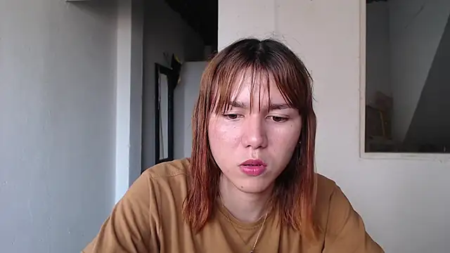 Snapshot of Dolly_Peach_ chatting on 09-13-25, 09:14 Dolly Peach  online show from 09-13-25, 09:14