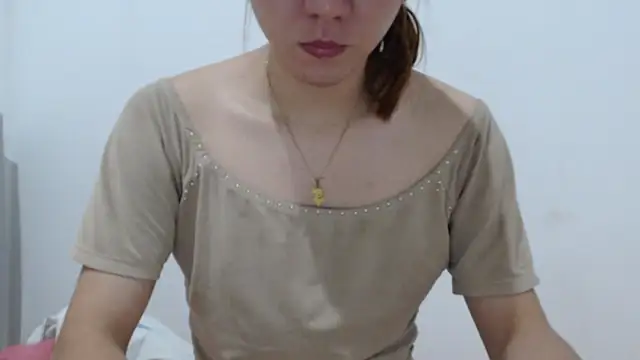 Dolly Peach  online show from 02-20-26, 01:11