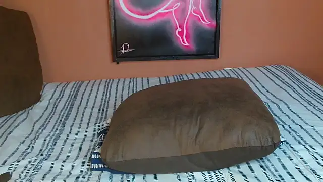 Snapshot of SexxyAddiict chatting on 09-21-25, 02:46 SexxyAddiict online show from 09-21-25, 02:46