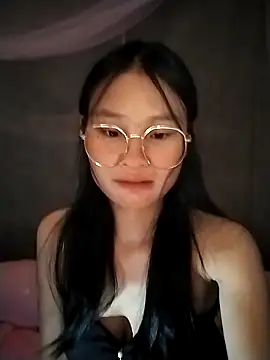 saronla 03 online show from 10-28-25, 07:34