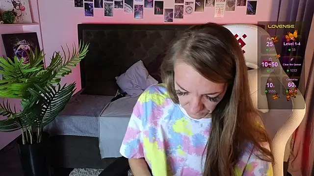 Jesica mooon online show from 10-04-25, 01:25