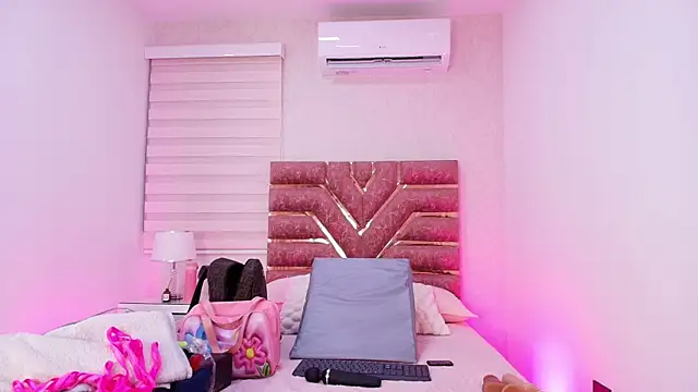 emma madi online show from 11-11-25, 11:54