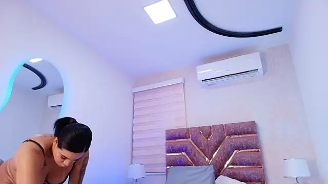 emma madi online show from 11-12-25, 11:54