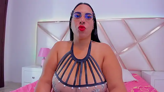 GeminisClark online show from 10-29-25, 12:40