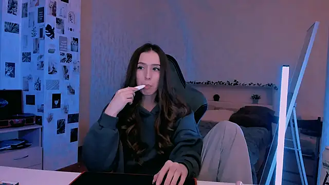 Snapshot of yourrdanceteacher chatting on 10-04-25, 07:34 yourrdanceteacher online show from 10-04-25, 07:34