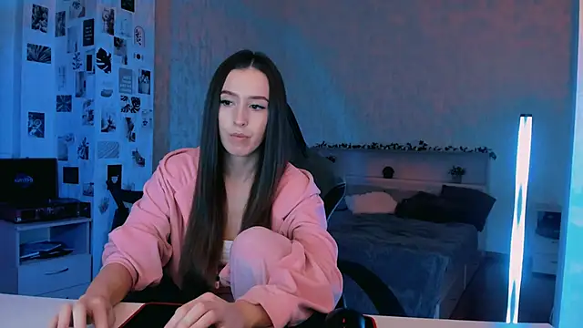 Snapshot of yourrdanceteacher chatting on 10-14-25, 07:36 yourrdanceteacher online show from 10-14-25, 07:36