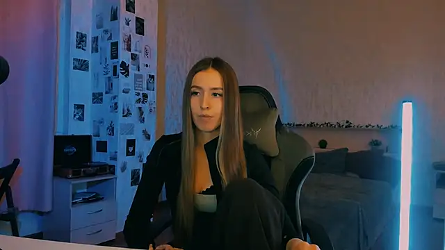 Snapshot of yourrdanceteacher chatting on 11-11-25, 07:14 yourrdanceteacher online show from 11-11-25, 07:14