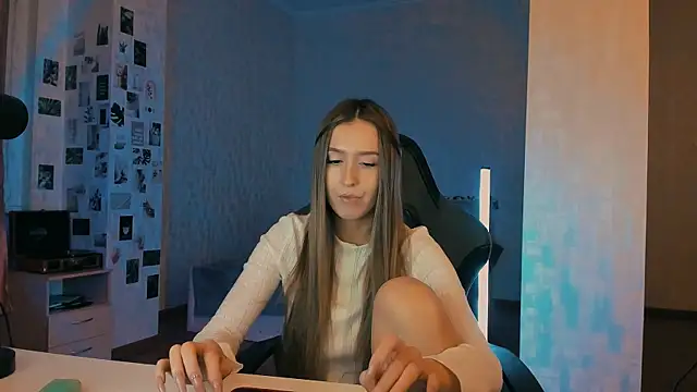 Snapshot of yourrdanceteacher chatting on 12-03-25, 07:45 yourrdanceteacher online show from 12-03-25, 07:45