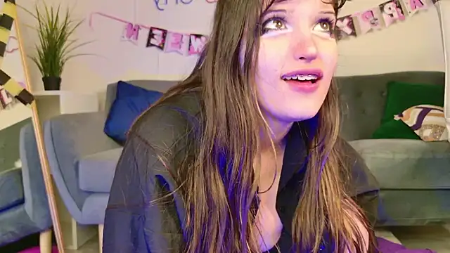 kamila blush online show from 10-25-25, 11:40