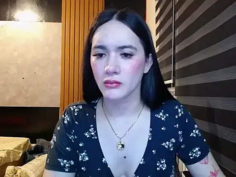 Snapshot of Yhanbeaufort18 chatting on 09-24-25, 10:29 Yhanbeaufort18 online show from 09-24-25, 10:29