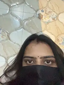 lusty kaira online show from 11-16-25, 04:23