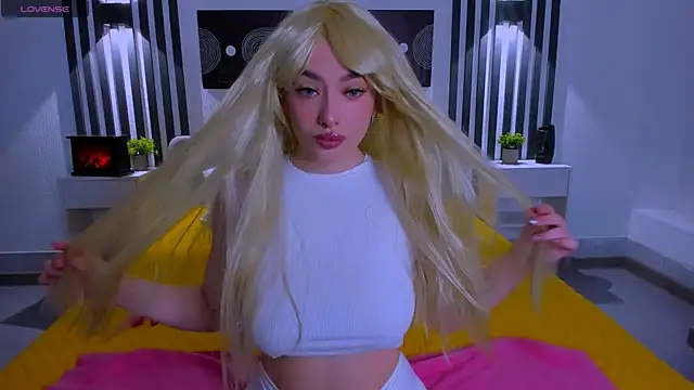 Emily Tylerr online show from 02-17-26, 01:02