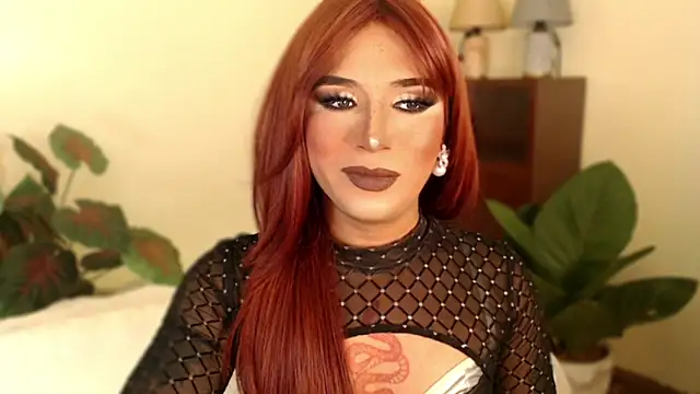 mslilly croft online show from 10-25-25, 03:51